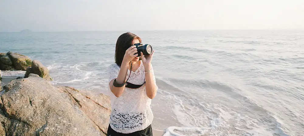 How to take photos on vacation?